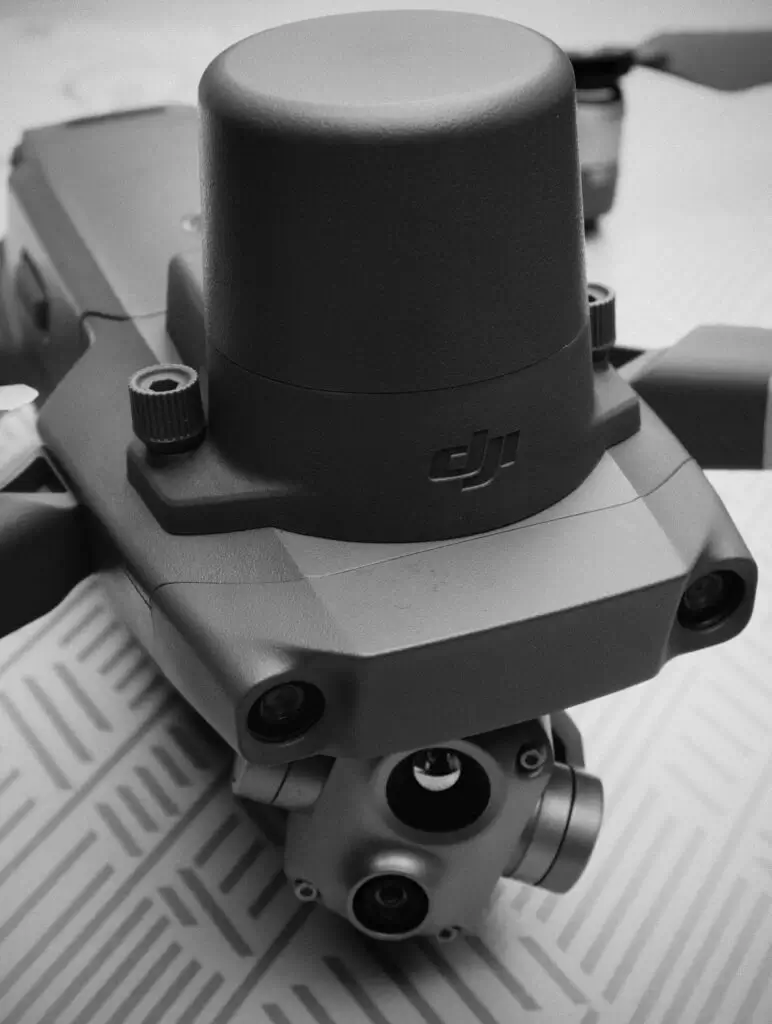 Module RTK monté sur le drone professionnel de Drones Icare